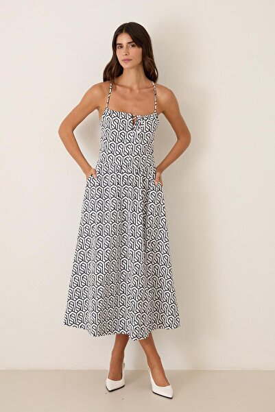 Setre Lacivert - Beyaz Askılı Desenli Kemerli Belden Oturtmalı Midi Boy Elbise