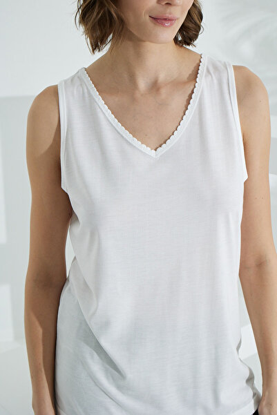 Etoile Καλοκαιρινό γυναικείο σορτς με λουράκι από μπαμπού 70014