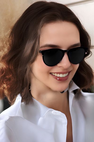 Chunky Frame Bone Round Oval Unisex Black Metal Handle Sunglasses