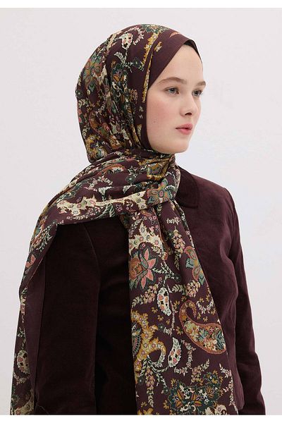 Fresh Enya Theme Shawl and Mineral Welcome