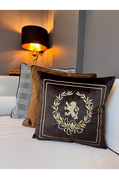 ref crea Royal Lion Symbol Embroidered Throw Pillow Cover