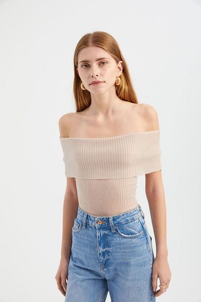 Hiccup Πλεκτό κοντομάνικο Crop Top με ραβδώσεις