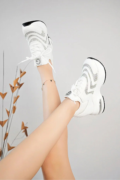 Guja Air Sole Women's Stylish Sneakers