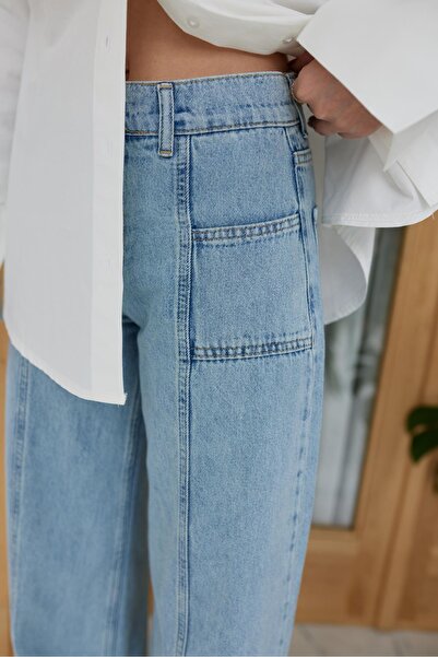 Askı Nişantaşı Ice Blue Front Stripe and Pocket Detailed Jeans