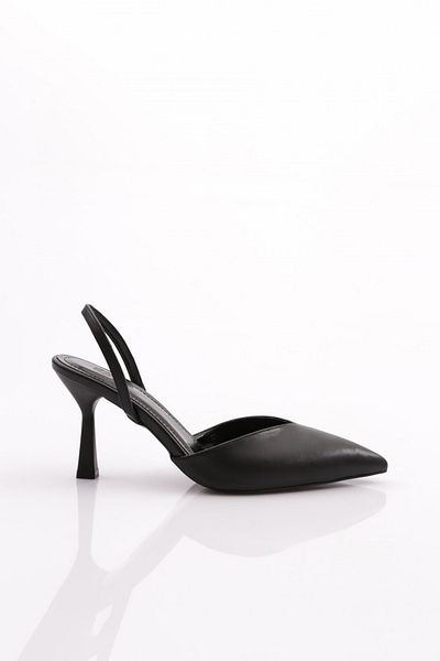 DGN Women's Closed Front Pointed Toe Heeled Shoes Black 818421085