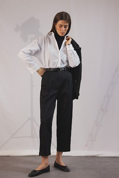 DeFacto Klassische Winterhose mit Karotten-Fit-Gürtel, schwarz, hohe Taille, schmales Bein, plissiert, einfaches gerades kurzes Bein