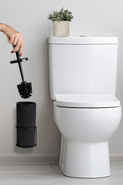 Okyanus Home Μαύρη Eco Magic Κρεμαστή Στρογγυλή θήκη για βούρτσα Mina WC