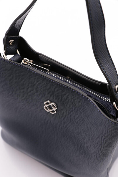 DGN Kadın Arkası Cep Detaylı Çanta Lacivert 41653431