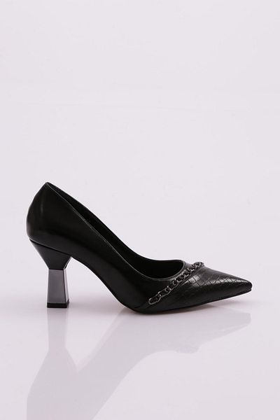 DGN 30910 Women's Chain Detailed Heeled Shoes