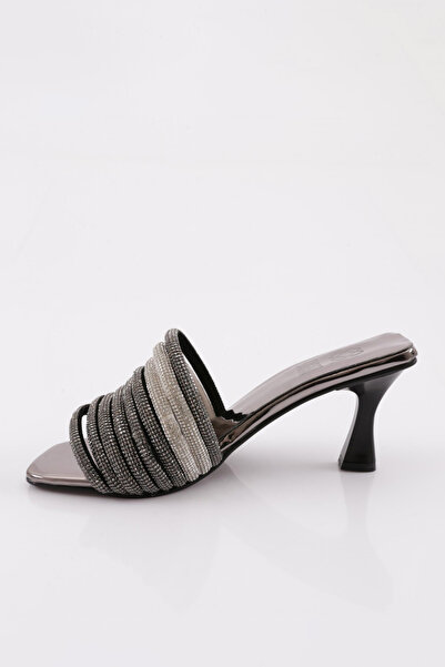 DGN Kadın Taş Şeritli Terlik Platin Ayna 352112182674