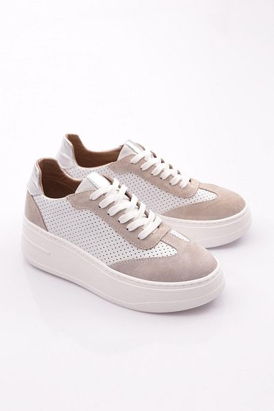 DGN Γυναικεία παπούτσια Sneaker με κορδόνια Λευκά 587132678