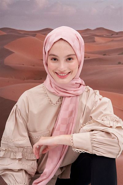 carell Italian Silk Checkers Jacquard Powder Shawl