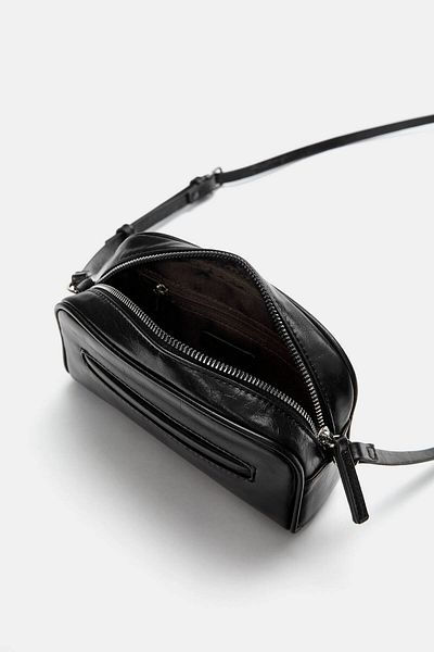 Pull & Bear Basic crossbody bag