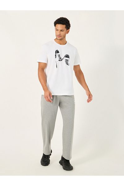 Styli Graphic Print Crew Neck Oversized T-Shirt