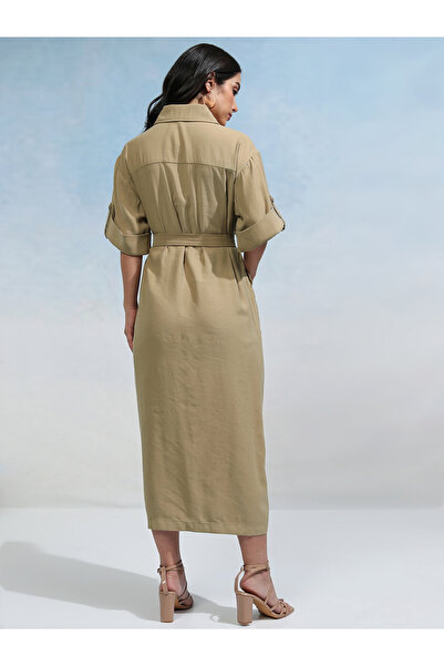 Tokyo Talkies By Styli Collared Shirt Midi Dress with Flap Pockets