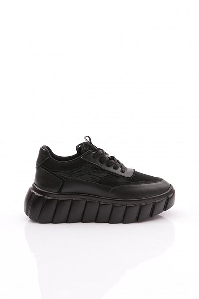 DGN 506 Women's Sneakers - Black, Lace-up Shoes