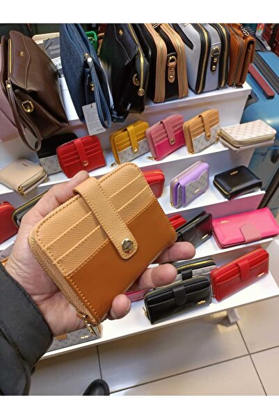 Tuğba Cüzdan - Siyah