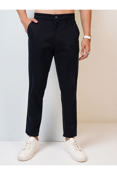 Highlander By Styli بنطلون تشينو بقصّة Slim Fit و ارتفاع متوسط