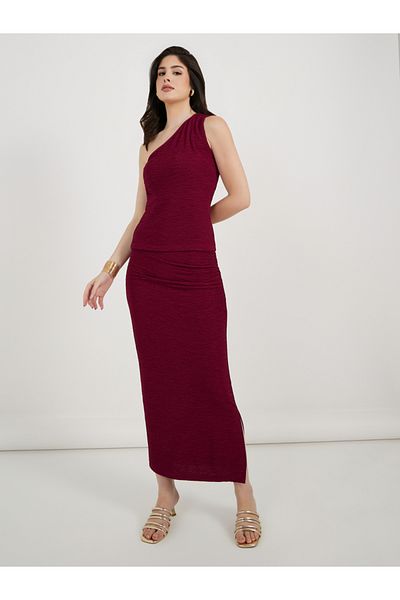 Styli Textured Knit Bodycon Maxi Skirt with Gathered Detail