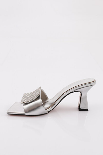 DGN 7240 Women's Silver Metallic Square Stone Buckle Heeled Slippers