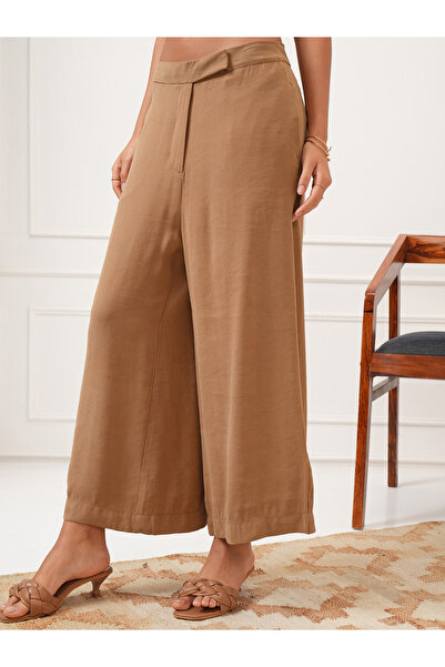 Tokyo Talkies By Styli Solid Mid Rise Wide Leg Trousers