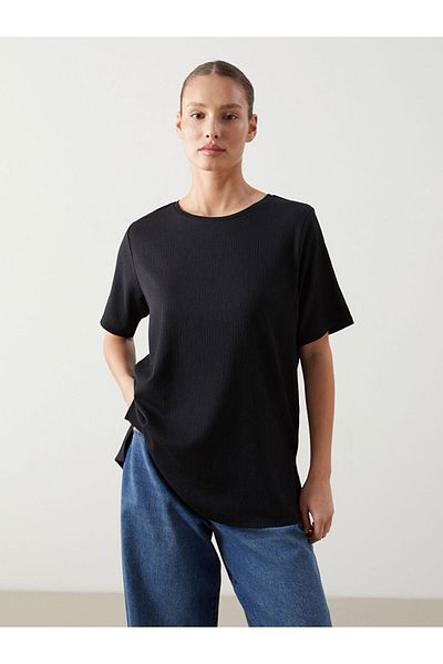 LC Waikiki LCWAIKIKI Κλασικό μαύρο γυναικείο μπλουζάκι με λαιμόκοψη