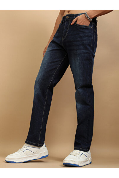 Highlander By Styli Mid-Rise Straight Fit Stretchy Faded Jeans