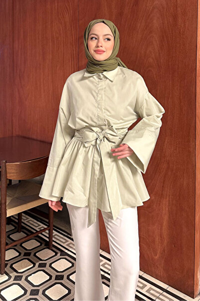 Ovn. Πράσινο πουκάμισο με φαρδύ μανίκι με δέσιμο στη μέση