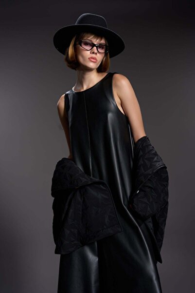 VDR Women's Black Jumpsuit 16214