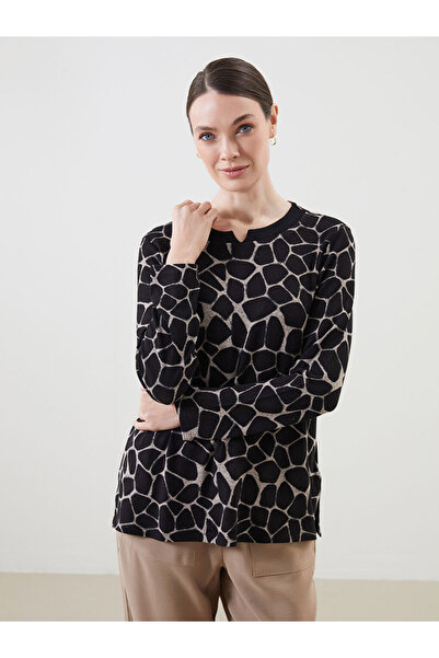 LC Waikiki بلوزة نسائية مطرزة بياقة روبا من UZG STORE للنساء الأنيقات