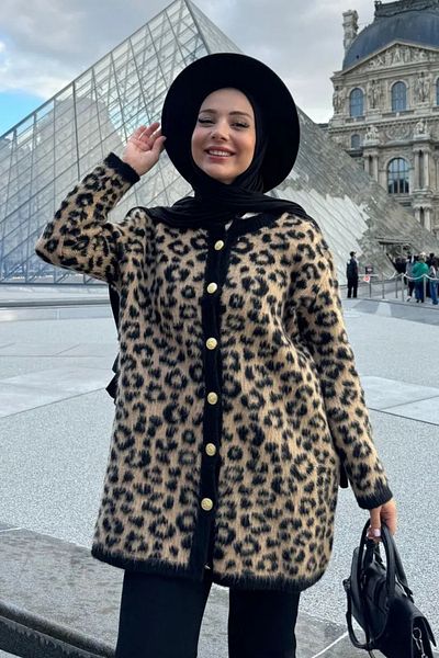 JANSO GROUP Tricotaj cu nasturi cu model leopard Cardigan lung moale