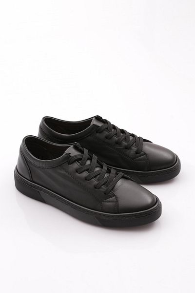 DGN Women's Flat Sole Lace-Up Sneaker Shoes Black 5662678