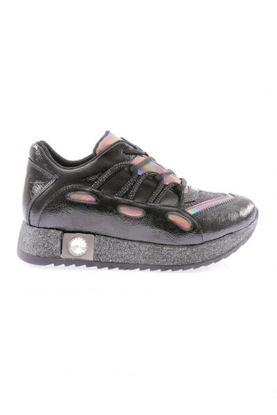 DGN Women's Sneaker 102722692