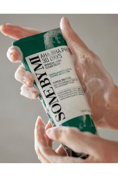 Some By Mi 30 Days Miracle Acne Reducing Foaming Cleanser Clear 100ml