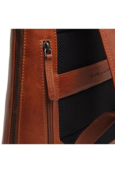 The Chesterfield Brand Filmore Daypack Leather 40 cm Laptop compartment