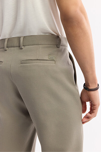 Avva Erkek Yağ Yeşili Klasik Bel Pamuklu Jersey Carrot Fit Pantolon A51Y3013