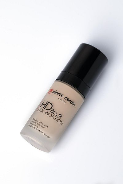 Pierre Cardin Sun Beige HD Blur Matte Foundation - Smooth Look 30 ml