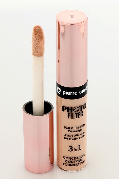 Pierre Cardin Photo Filter Liquid Concealer Concealer - Medium 822