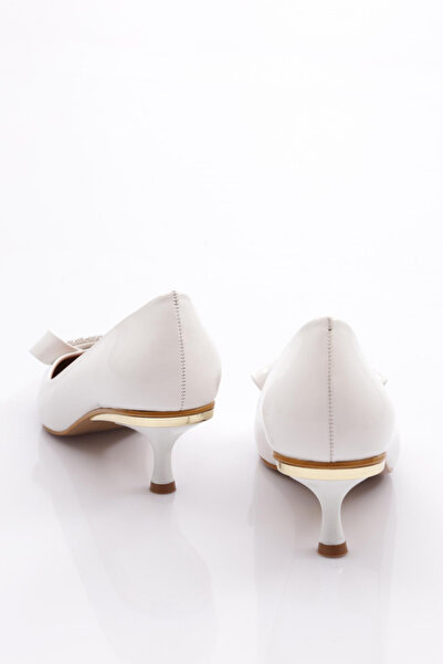 DGN Kadın Üstü Taşlı Topuklu Ayakkabı Beyaz Rugan 16623643