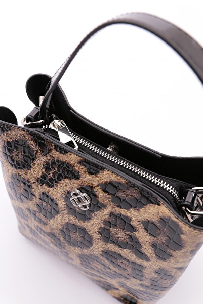 DGN Kadın Arkası Cep Detaylı Çanta Siyah Leopar 41653431