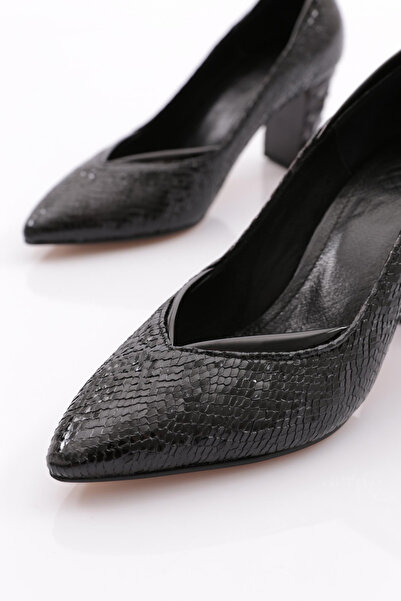DGN Kadın Topuklu Ayakkabı Siyah Yılan 6992621