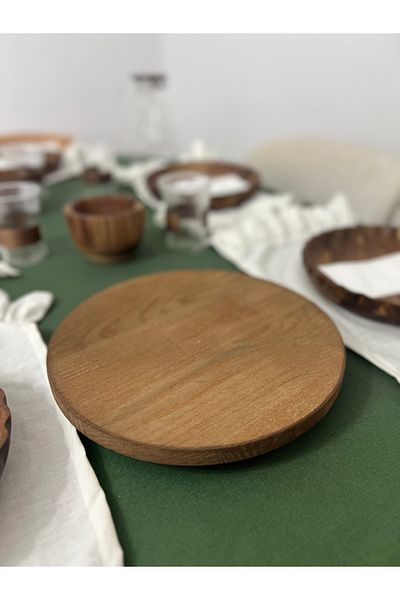 Mirilliahome Luxury 360 Degree Rotating Wooden Cheese and Pizza Board 3 cm