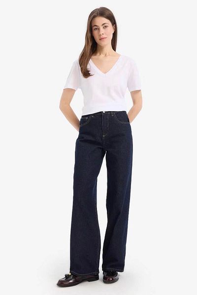 DeFacto Tricou alb cu decolteu în V, cu croiala normală, pentru femei W9578az/wt34