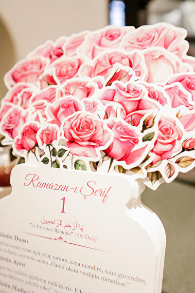 MSticker Ramazan Ayı Pembe Güllü 30 Günlük Masa Takvimi, Ramazan-ı Şerif Özel Tasarım Ramazan Takvimi