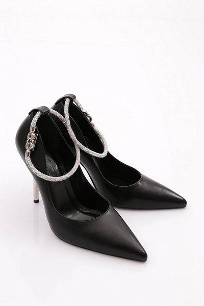 DGN 4526 Pantofi cu toc de damă negri