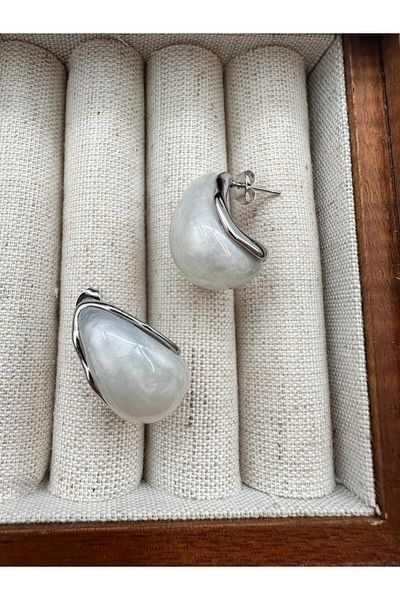Jerie Silver Ecru Acrylic Detailed Drop Steel Earrings
