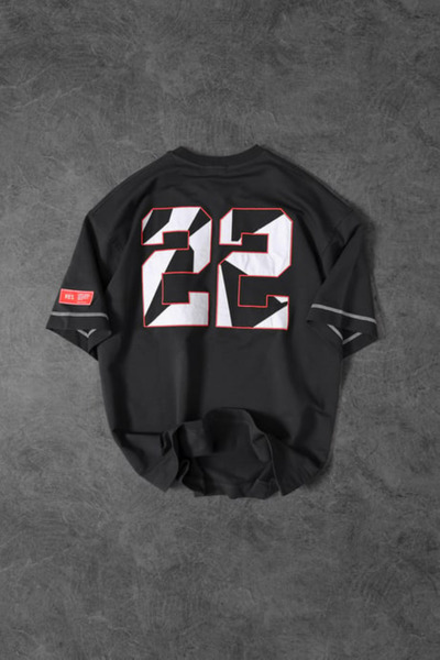 bellanova Νέα σεζόν Μπλουζάκι από ύφασμα που πλένεται, σε μεγάλο μέγεθος