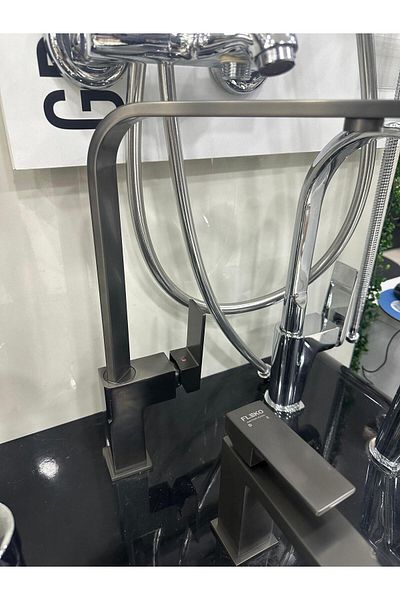 Boheme Venom Anthracite Sink Faucet