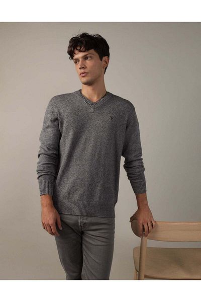 AMERICAN EAGLE AE Super Soft V-Neck Sweater