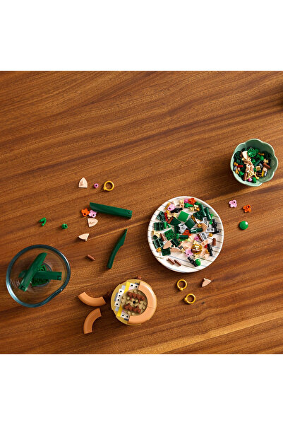 LEGO ® Botanicals Orhidee Mini 10343 - Kit confecționare flori decorative pentru adulți (274 bucăți)